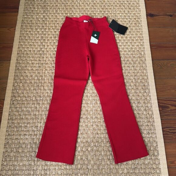 NEW With Tag Red Knit Pull On Pant By Tuckernuck - Picture 3 of 6